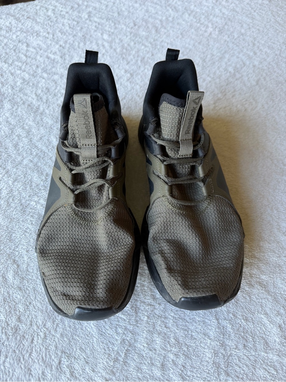 Reebok Men’s Olive/Black Mesh Training Sneakers